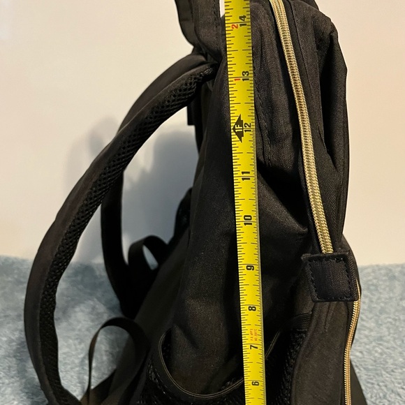 Matein Backpack - Picture 9 of 10